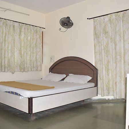 Hotel Guruji Alibag Exterior photo