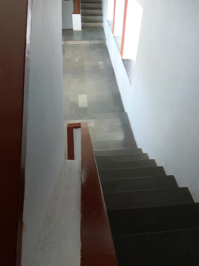 Hotel Guruji Alibag Exterior photo