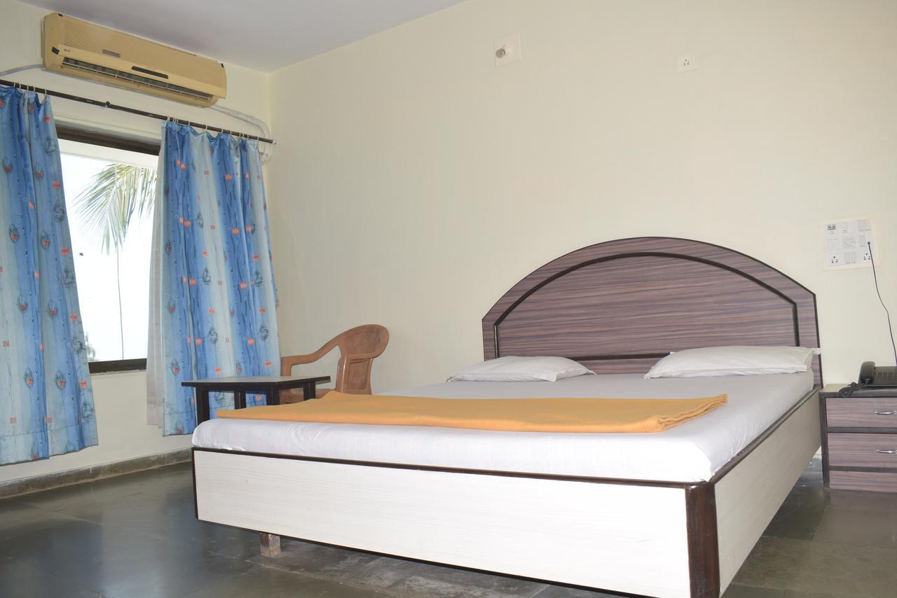 Hotel Guruji Alibag Exterior photo