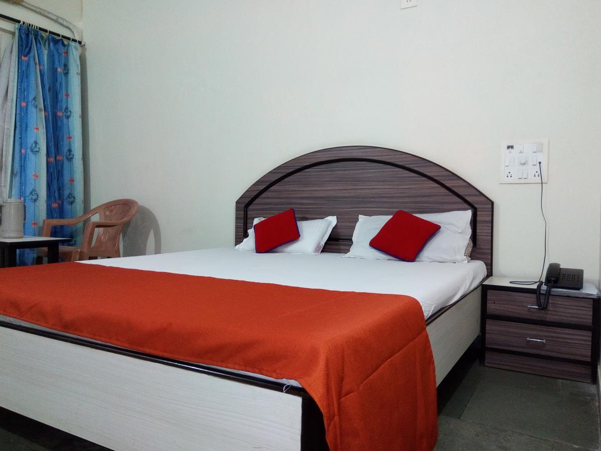 Hotel Guruji Alibag Exterior photo