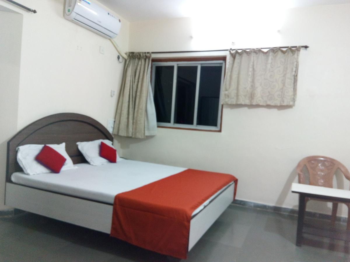 Hotel Guruji Alibag Exterior photo
